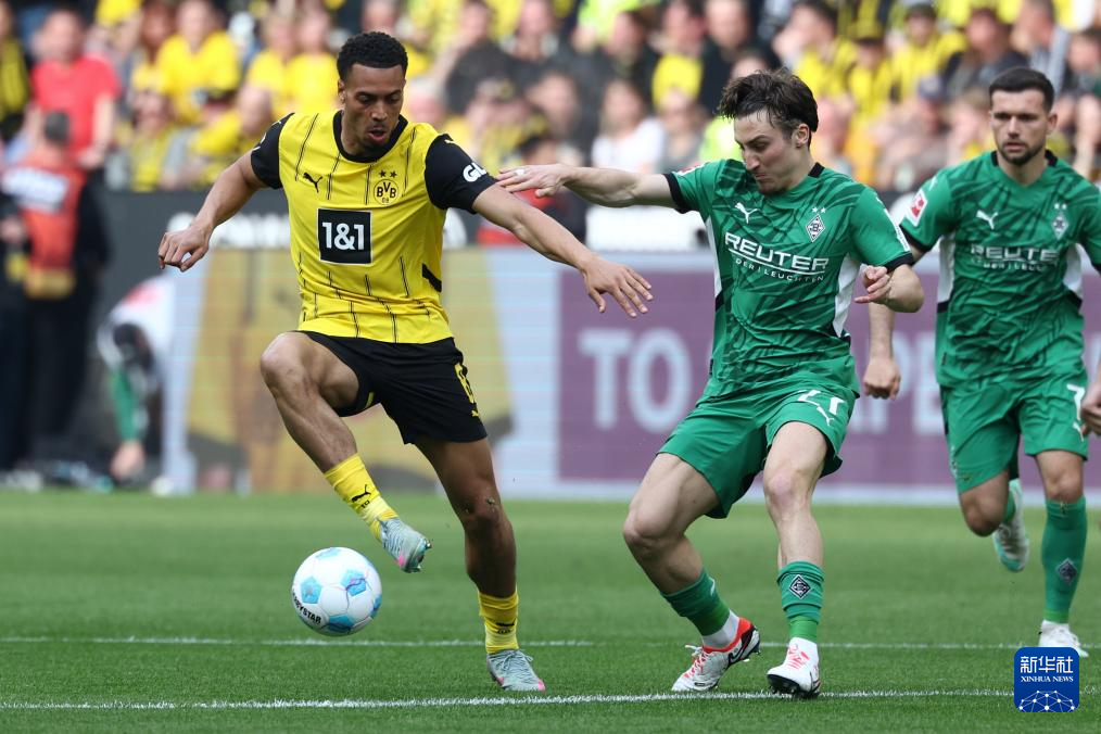 国际比赛日突围战来临,门兴格拉德巴赫围绕法国杯伤情更新,悬念犹存,身体对抗强度拉满(门兴格拉德巴赫地图) 国际比赛日突围战来临,门兴格拉德巴赫围绕法国杯伤情更新,悬念犹存,身体对抗强度拉满(门兴格拉德巴赫地图)