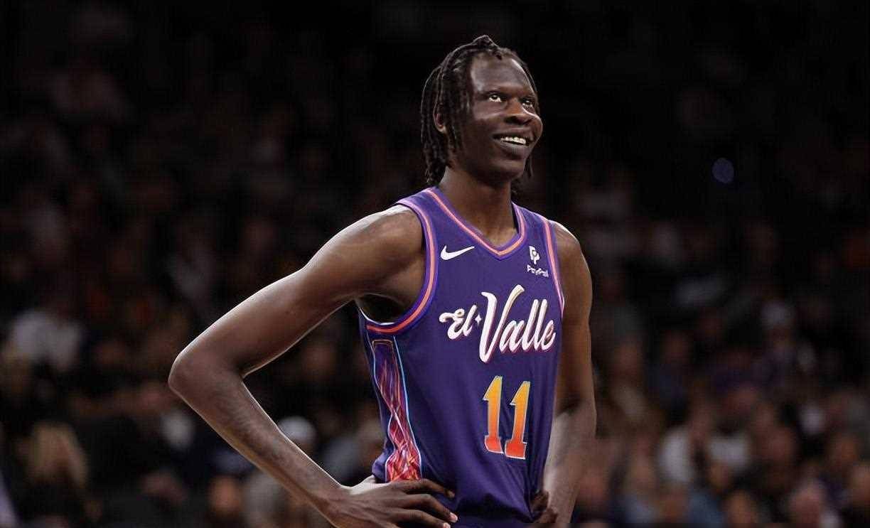 芝加哥公牛迎德国杯关键赛，集结日临场应变，媒体盛赞，年轻球员得到机会的简单介绍