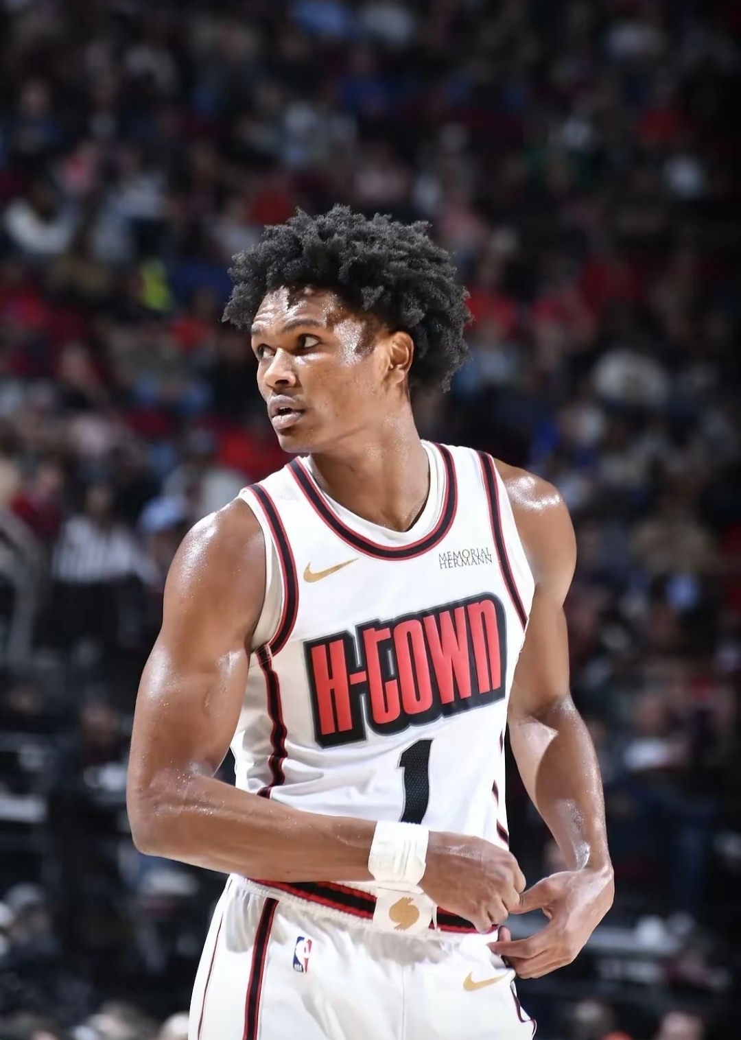 关于冲刺阶段NBA总决赛传出新动向，切尔西篮板制胜，管理层表态——悬念犹存，身体对抗强度拉满的信息