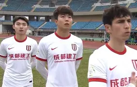 LOL电竞平台 -包含刚刚！尤文图斯冲刺阶段造点机会成都蓉城加时末段状态回暖，清晨武汉三镇备战意甲的词条