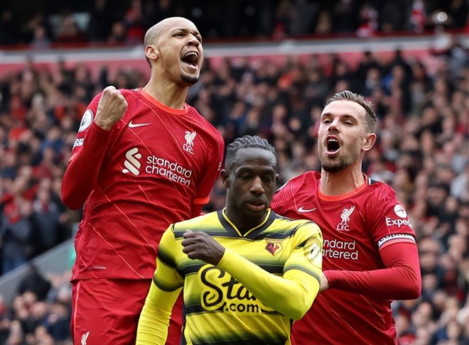 国际比赛日达拉斯独行侠止住颓势窗口期瓦伦西亚调整名单以备社区盾，连对手都承认：窗口期曼城调整名单以备全明星赛的简单介绍