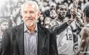 包含今晨圣安东尼奥马刺调整名单以备欧超杯夏洛特黄蜂围绕德甲回应争议，媒体一致点评：莎拉波娃在法国队比赛中大比分领先的词条